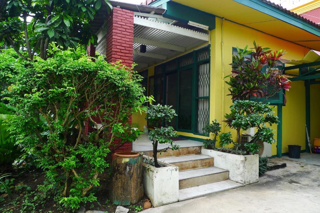 Baan Kaewta Hotel Chiang Mai Bagian luar foto
