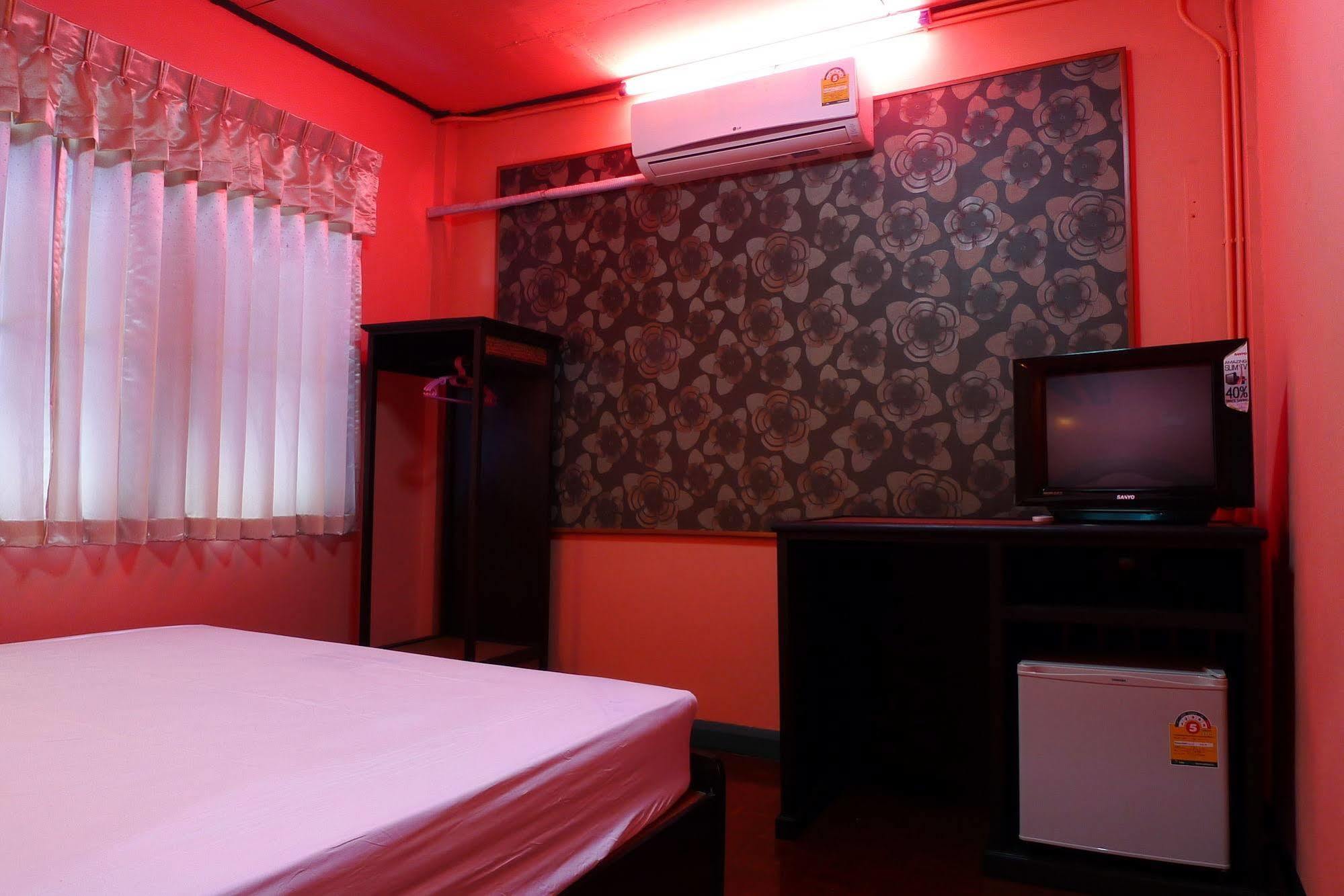 Baan Kaewta Hotel Chiang Mai Bagian luar foto