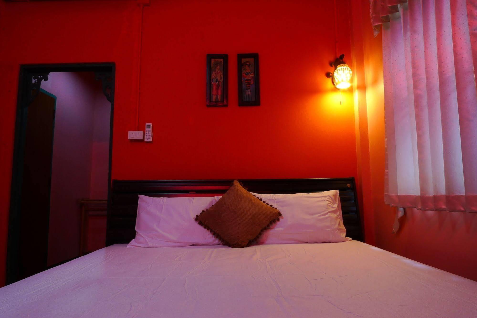 Baan Kaewta Hotel Chiang Mai Bagian luar foto